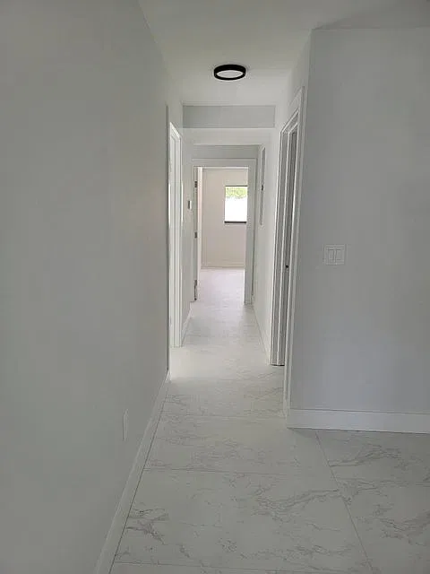 240 SW 7th St — Photo 1