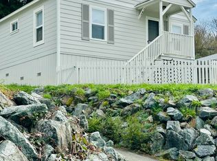 161 Sewell Dr, Redcrest, CA 95569