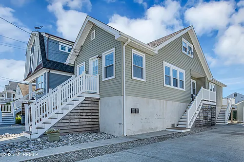10 Pershing Ave #FRONT Photo 1