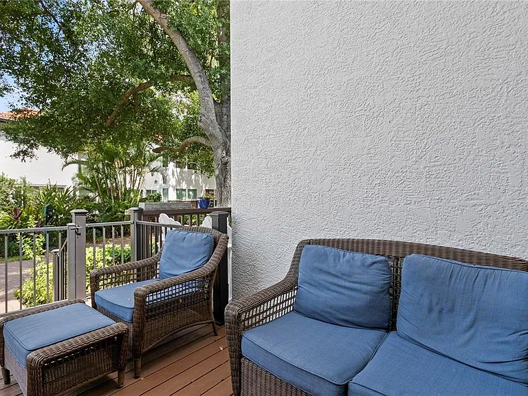 1114 Shipwatch Cir — Photo 27