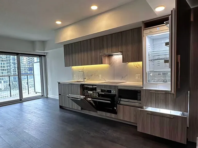 3 Concord Cityplace Way #535 — Photo 1