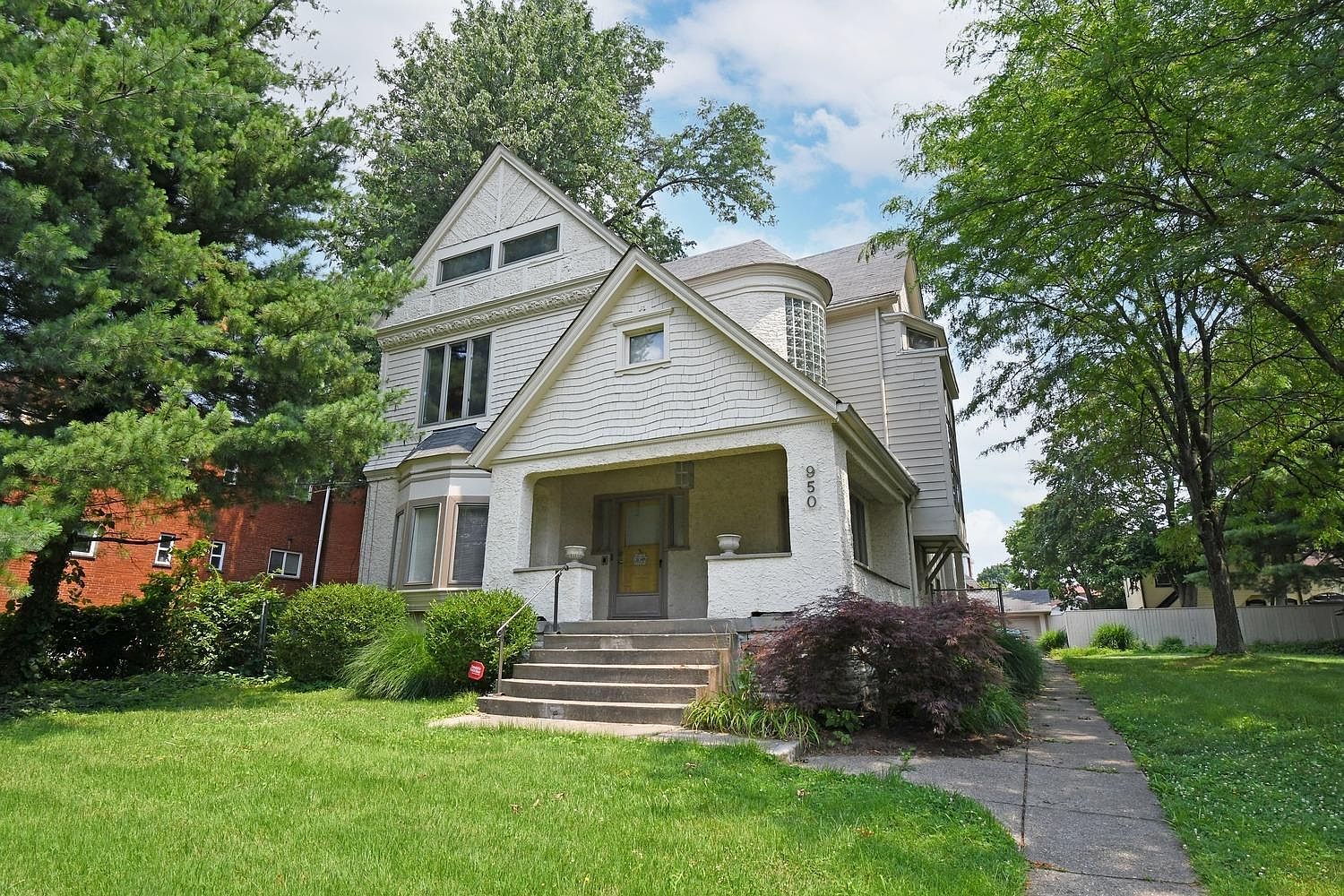 950 Burton Ave Cincinnati OH 45229 Zillow