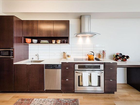 4th image of 412 Broadway #72ywvjzkz
