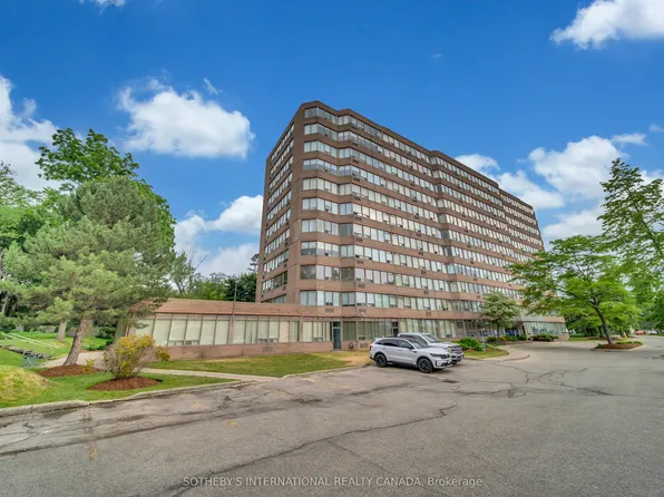 3227 King St E #312, Kitchener, ON N2A 3Z9