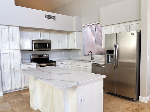 2nd image of 10435 E Acoma Dr