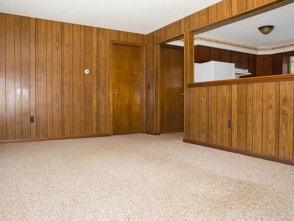Living Room (View 1)