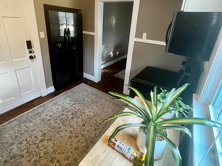 418 Milledge Rd — Photo 3