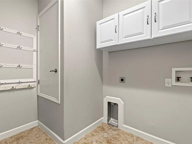 20405 Autumn Fern Ave — Photo 24