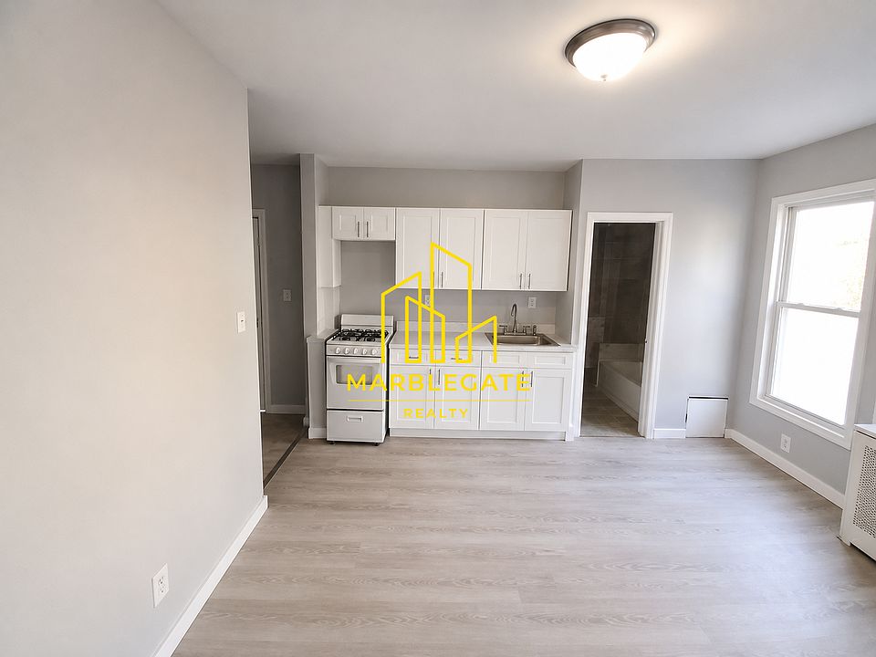 1st image of 198 Parker St #22
