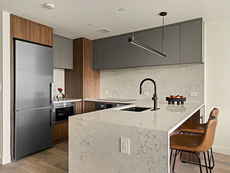11 Essex St #3 — Photo 7