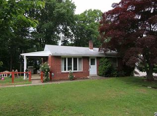 7420 Chambers Hill Rd, Harrisburg, PA 17111