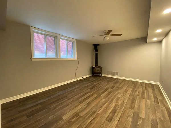 192 Allen Street East Waterloo — Photo 3