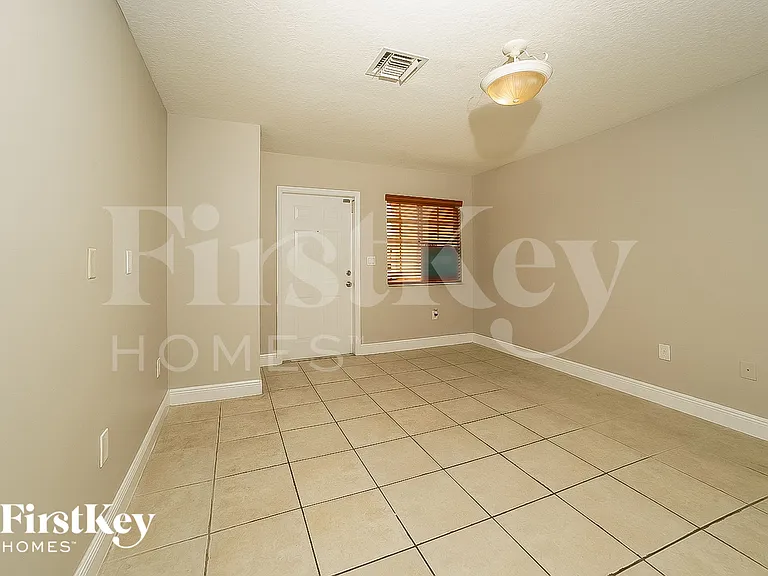 14054 SW 260th St #105 — Photo 2