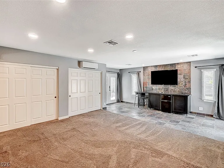 4153 Woodcrest Rd — Photo 33