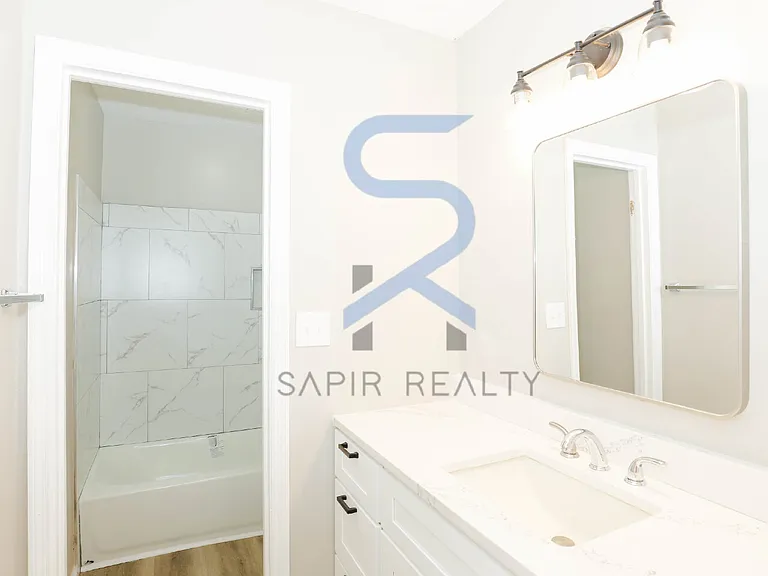 779 Edenton Ct — Photo 12