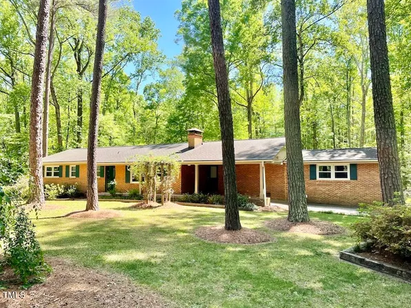 310 Mayflower Cir, Sanford, NC 27330