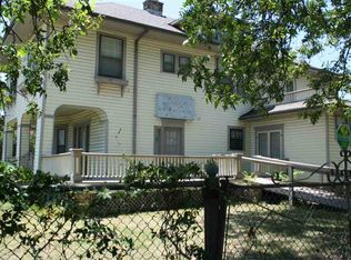 203 B St NW, Ardmore, OK 73401