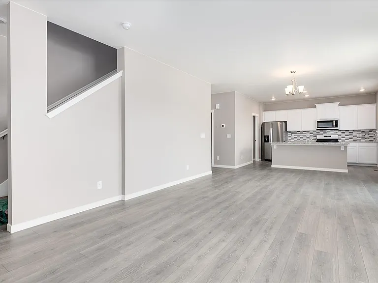 4512 Kingswood Dr — Photo 16