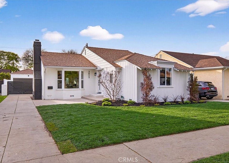 1st image of 3825 Edgehill Dr