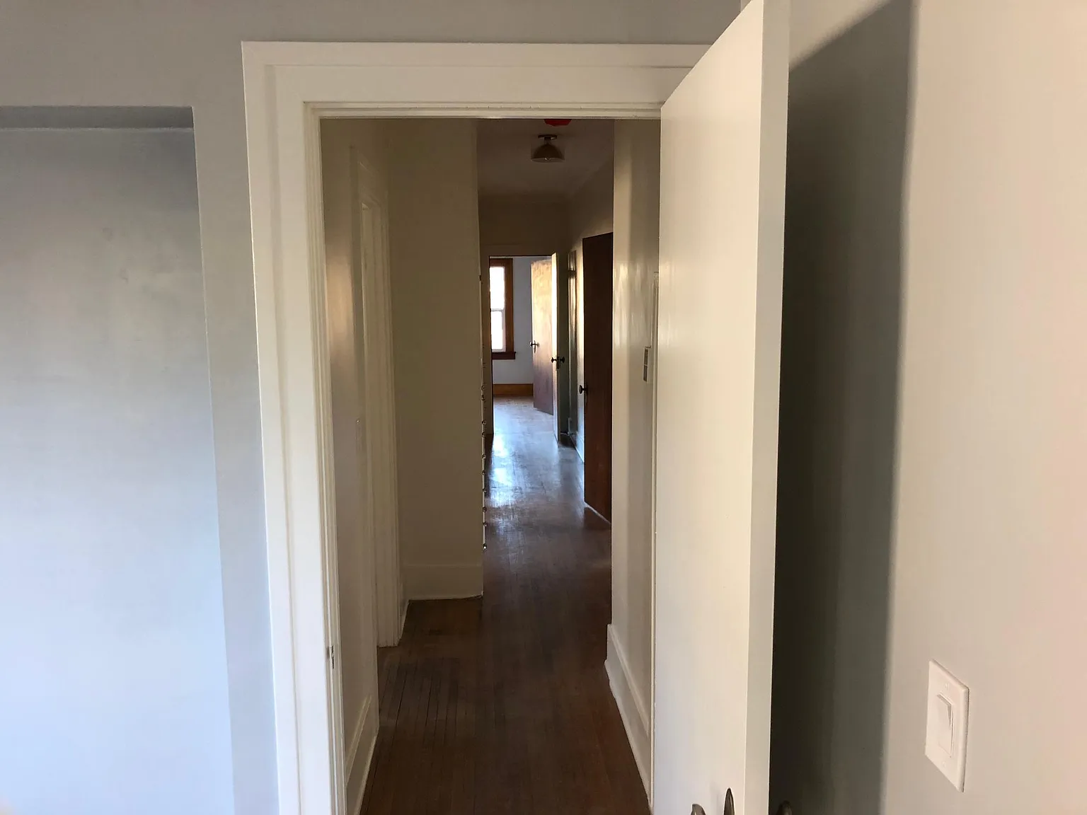 735 Cherry Ave — Photo 2