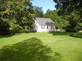 639 Fuller St, Ludlow, MA 01056