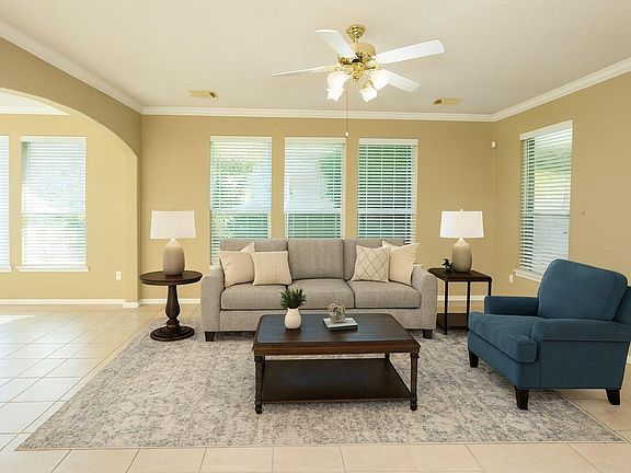 2nd image of 51 N Country Gate Cir