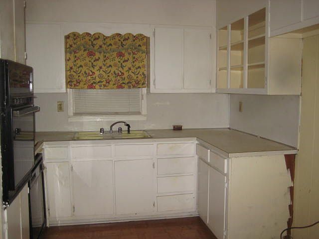 2nd image of 6230 Jones Rd