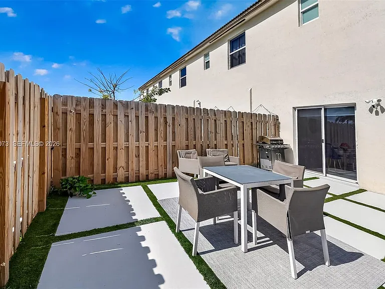 12221 NW 24th Pl — Photo 16