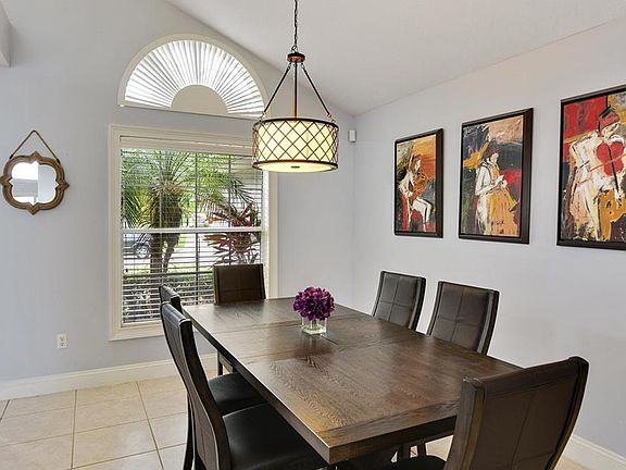 5th image of 1301 Mactavandash Dr