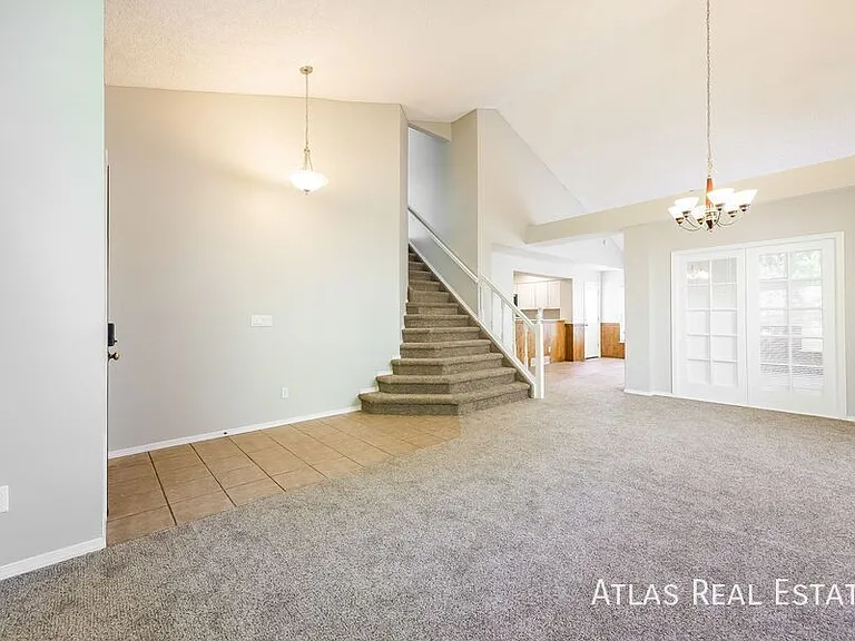 3545 Cranswood Way — Photo 3