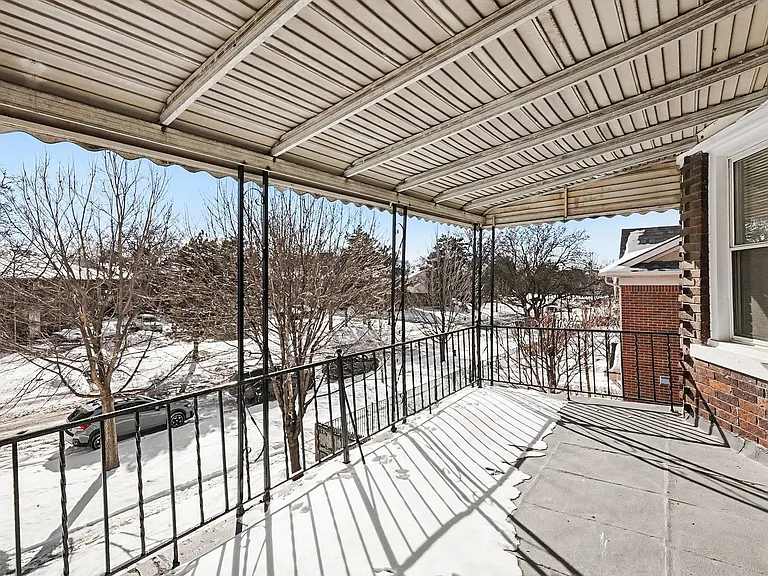 689 E Kirby St #1 — Photo 12