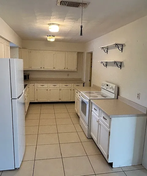11350 1st Ave — Photo 7
