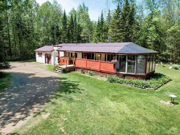 89 Dill Road, Stetson, ME 04488