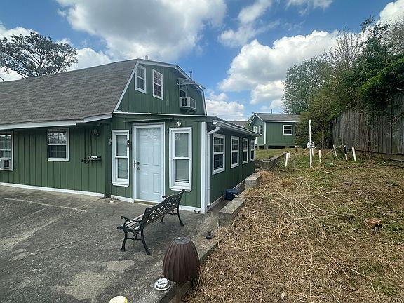 4th image of 4 Sweetbriar Rd
