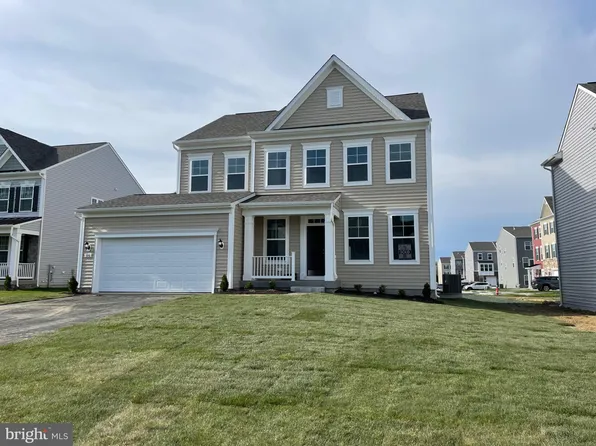 106 Ratification Ct, Winchester, VA 22602
