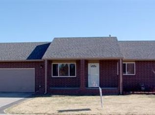 2404 N Cherokee Rd, Garden City, KS 67846