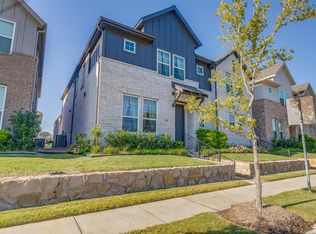 5106 Springlake Pkwy, Haltom City, TX 76117