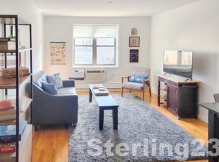 30-92 14th St #3, Astoria, NY 11102