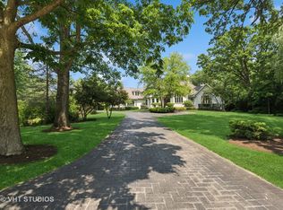 1310 Gavin Ct, Lake Forest, IL 60045