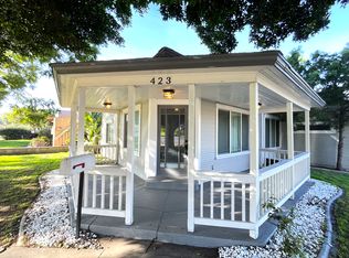 423 E 8th St, Corona, CA 92879