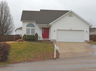 1935 Benjamin Ct, Cape Girardeau, MO 63701