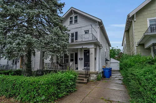 75 Montrose Ave Photo 1
