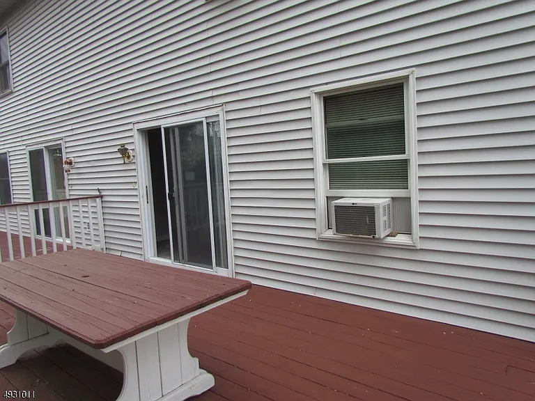112 S 12th Ave — Photo 23