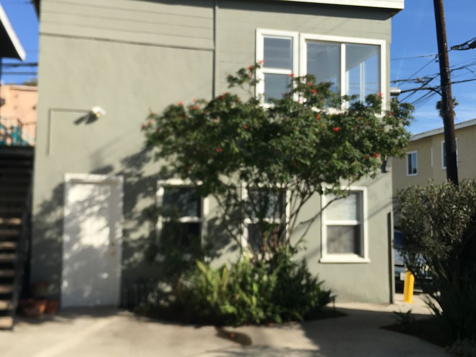 2nd image of 20 Bennett Ave #C