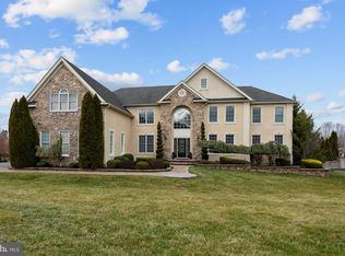 41 Harvest Ln, Hockessin, DE 19707