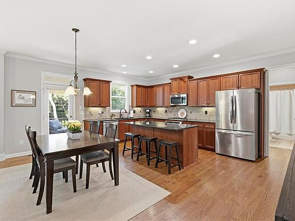 2nd image of 4965 Maristone Landing Way