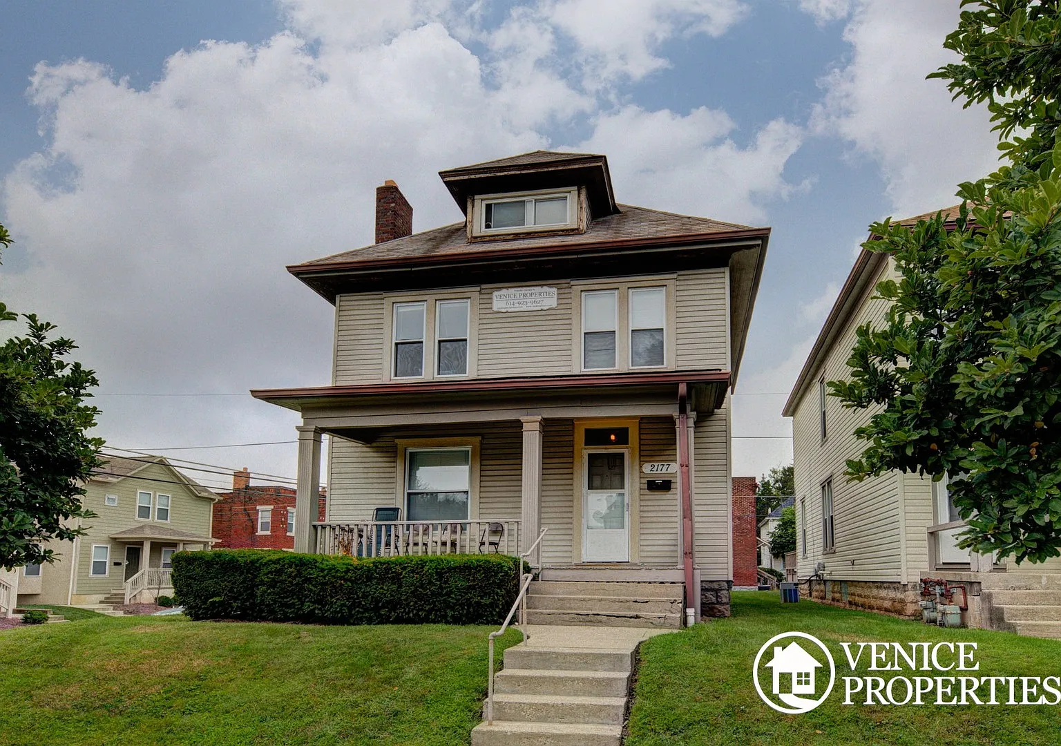 4 Bedroom on OSU Campus — Photo 1