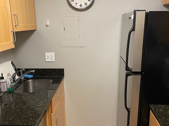 5th image of 2141 I St NW APT 209