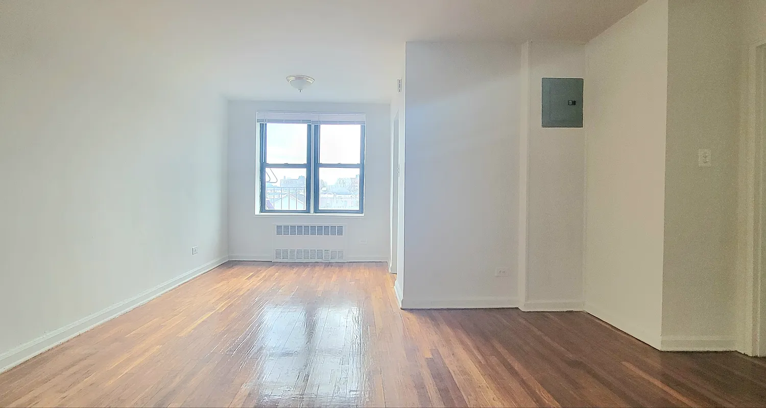 105-55 62nd Drive T5