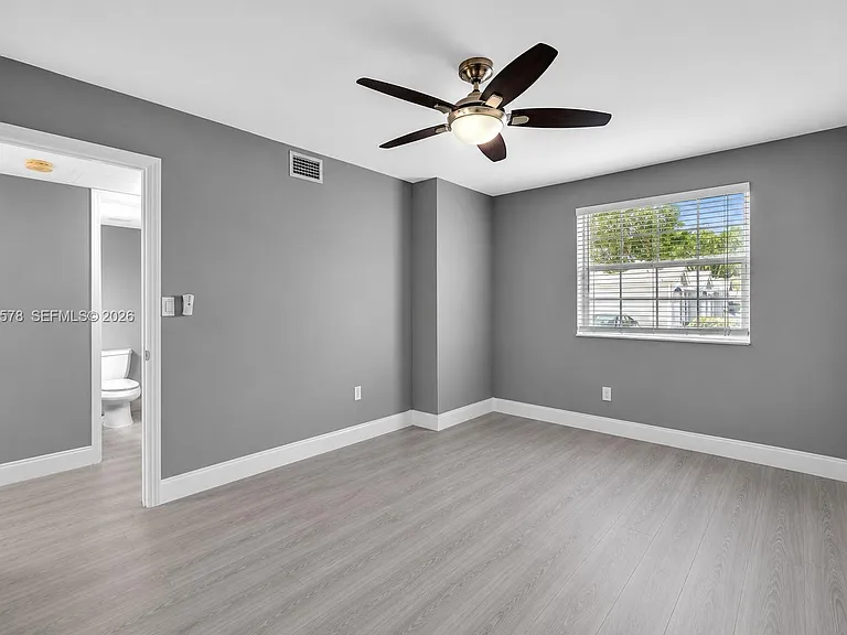2881 N Oakland Forest Dr #112 — Photo 12